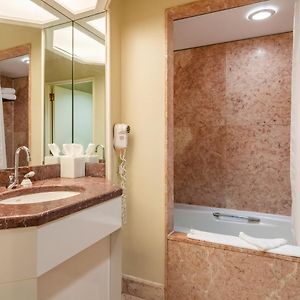 Suite de Luxe à 1 Chambre à Coucher