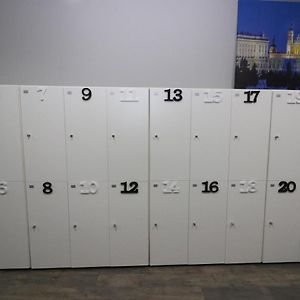Dormitory Room Mixed