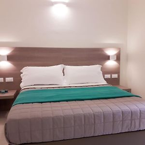 Chambre Standarde Lit Queen-Size