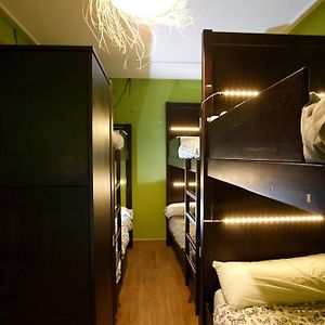 Dormitory Room Mixed
