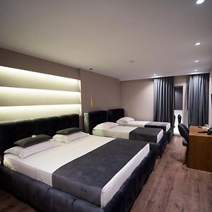 Chambre Quadruple Confort