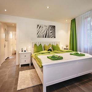 Suite à 2 Chambres à Coucher Lit King-Size