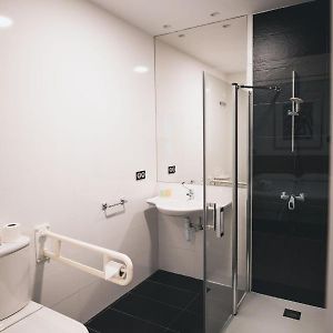 Chambre Double avec Accès aux Personnes Handicapées