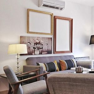 Appartement à 3 Chambres à Coucher