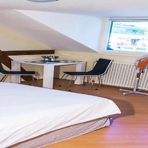 Studio de Luxe