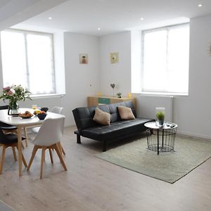Appartement lumineux 3éme étage