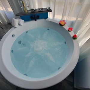 Suite Lit Queen-Size
