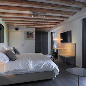 Chambre Supérieure Lit King-Size