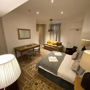 Suite Studio