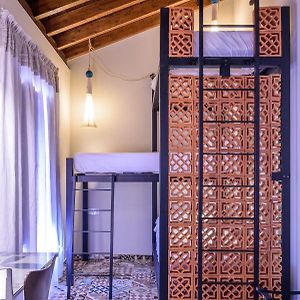 Chambre Juste Pour Femmes Dortoir