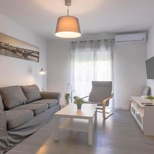 Appartement à 3 Chambres à Coucher