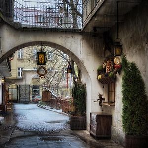 Golden Queen Apartments Jewish District