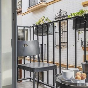 Appartement à 2 Chambres à Coucher