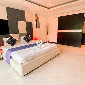 Villa à 3 Chambres à Coucher