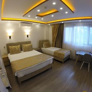 Chambre Triple avec Accès aux Personnes Handicapées