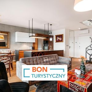 Appartement à 3 Chambres à Coucher