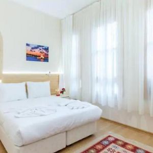 Otantik Guest House Hotel