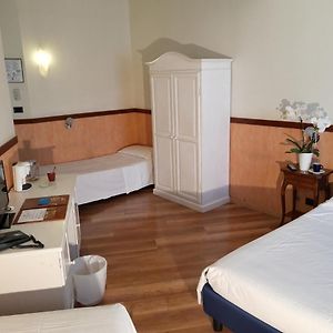 Chambre Standarde Triple
