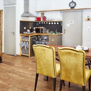 Aris Athens Suites