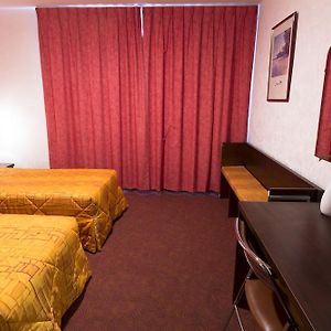 Chambre Standarde Quadruple