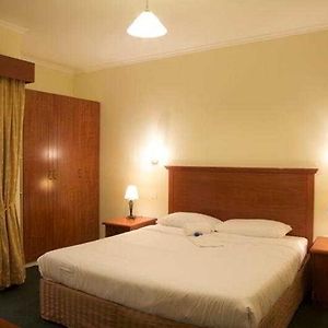 Almas Hotel Apartment