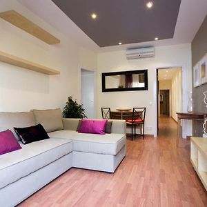 Appartement à 3 Chambres à Coucher