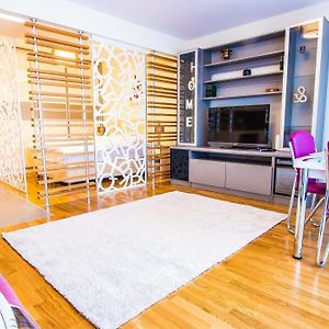 Studio de Luxe