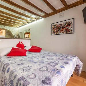 Largo Di Torre Argentina Cozy Studio