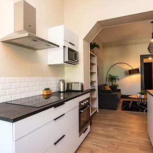 Appartement à 3 Chambres à Coucher