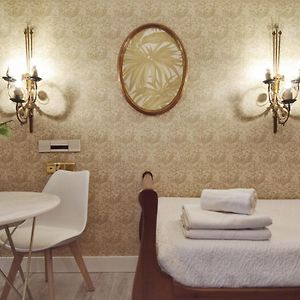 Studio de Luxe