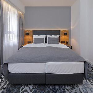 Chambre Lit Queen-Size