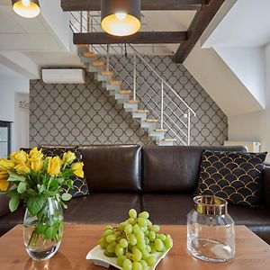 Penthouse Luxe à 4 Chambres à Coucher