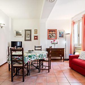Pratello Centrale E Funzionale Apartment