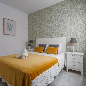 Appartement à 2 Chambres à Coucher