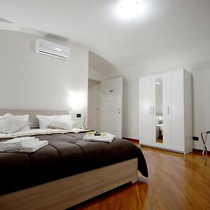 Montesantogroup Apartments