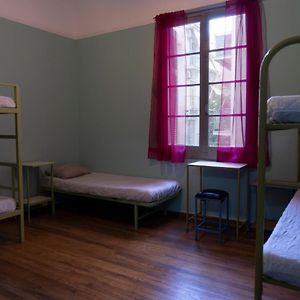 Dormitory Room Mixed