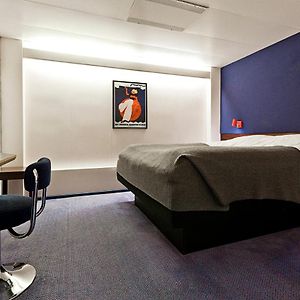 Cabine