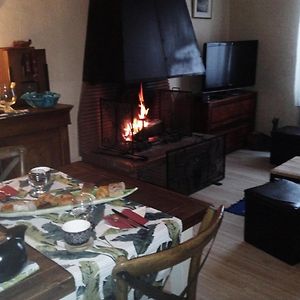 Suite à 2 Chambres à Coucher