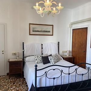 B&B Al Teatro With Canal View