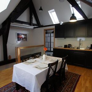 Bit Apartments