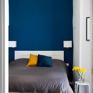 Appartement à 2 Chambres à Coucher