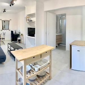 Appartement à 2 Chambres à Coucher