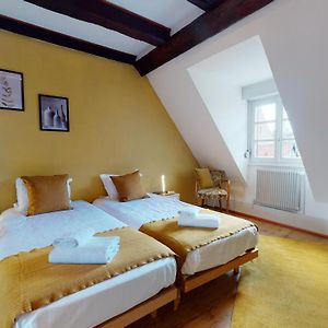 Appartement à 3 Chambres à Coucher