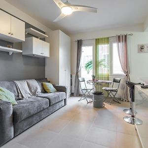 Cosy Studio At Nice Port