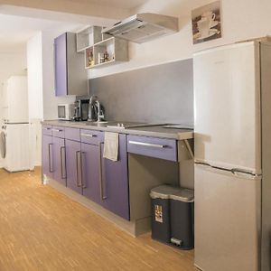 Appartement à 2 Chambres à Coucher