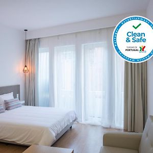Porto Bonjardim Apartments