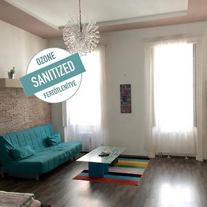 Budget Apartment By Hi5-Kiraly 99