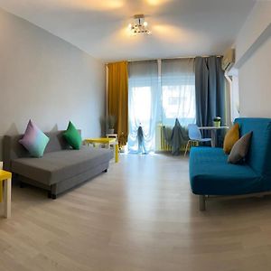 Green Apartment 96