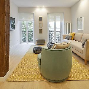 Marcial Suite Central, Modern And New.