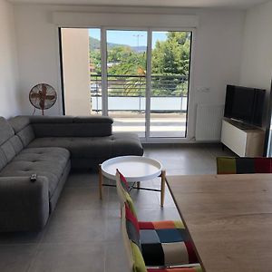 Appartement T3 neuf Sur les toits avec terrasse